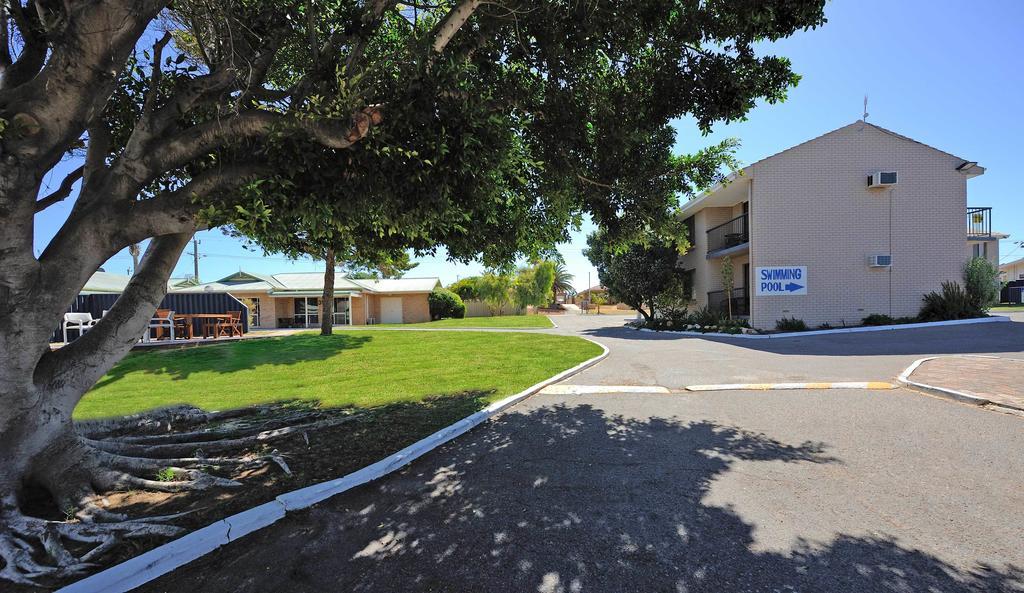 Abrolhos Reef Hospedaje Geraldton Exterior foto