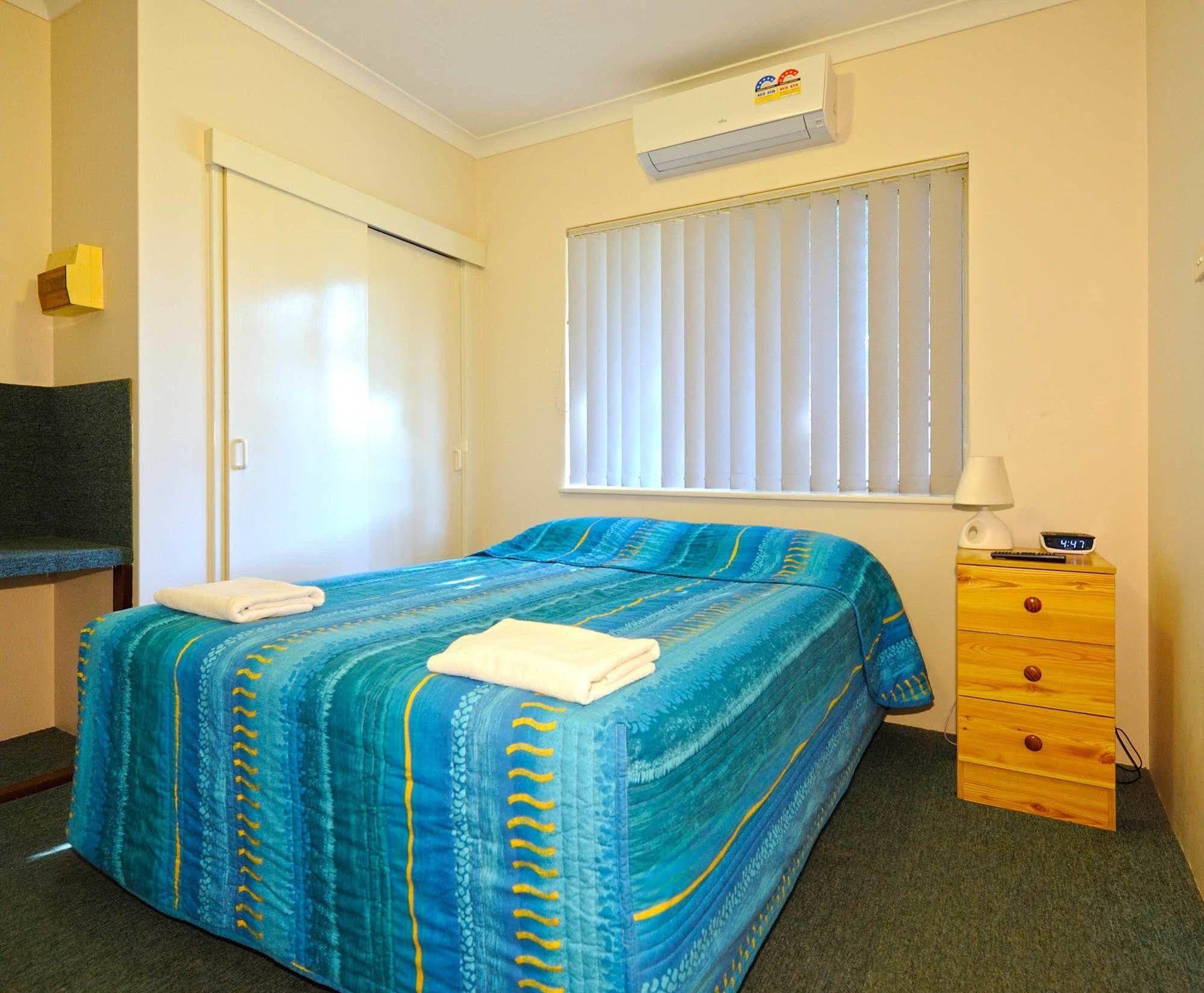 Abrolhos Reef Hospedaje Geraldton Exterior foto